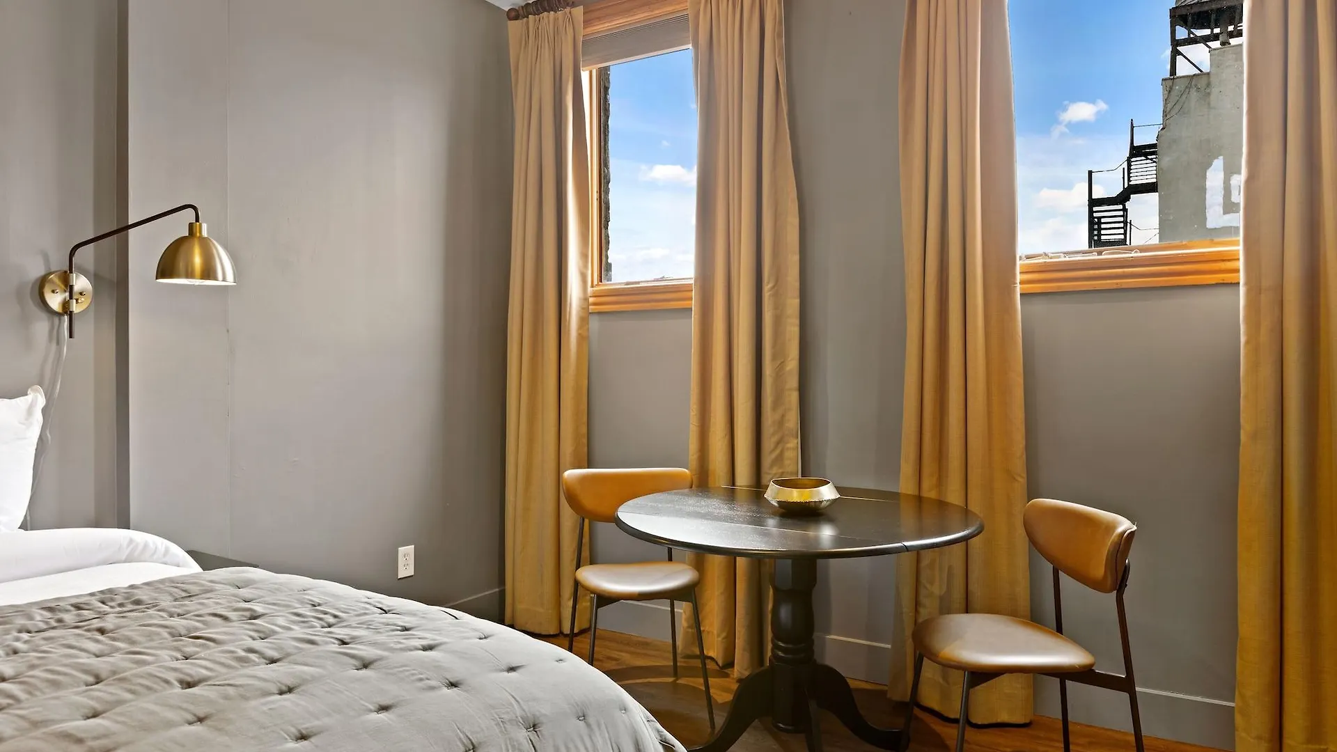 The Historic Blue Moon Hotel - Nyc New York