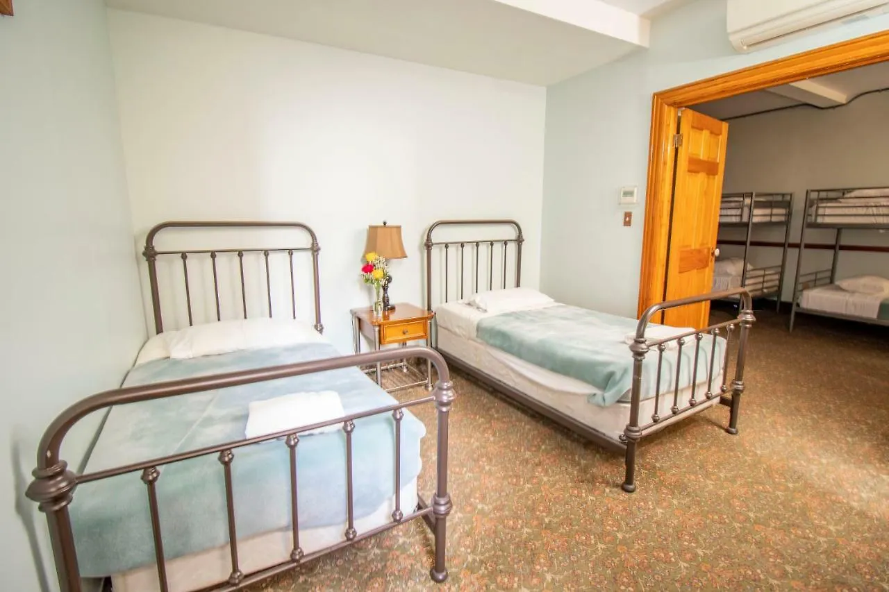 The Historic Blue Moon Hotel - Nyc New York